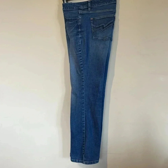 White House Black Market Blanc Bootcut Low Rise Women’s 6S Denim Jeans - Picture 6 of 10